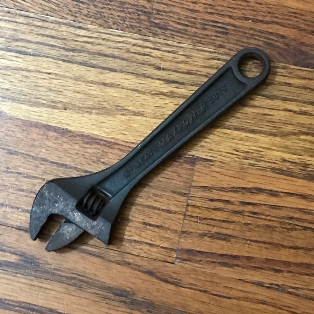 MAXPOWER 6” Heavy Duty Crescent Wrench 150mm Hand Tool
Chrome Vanadium
Adjustabl